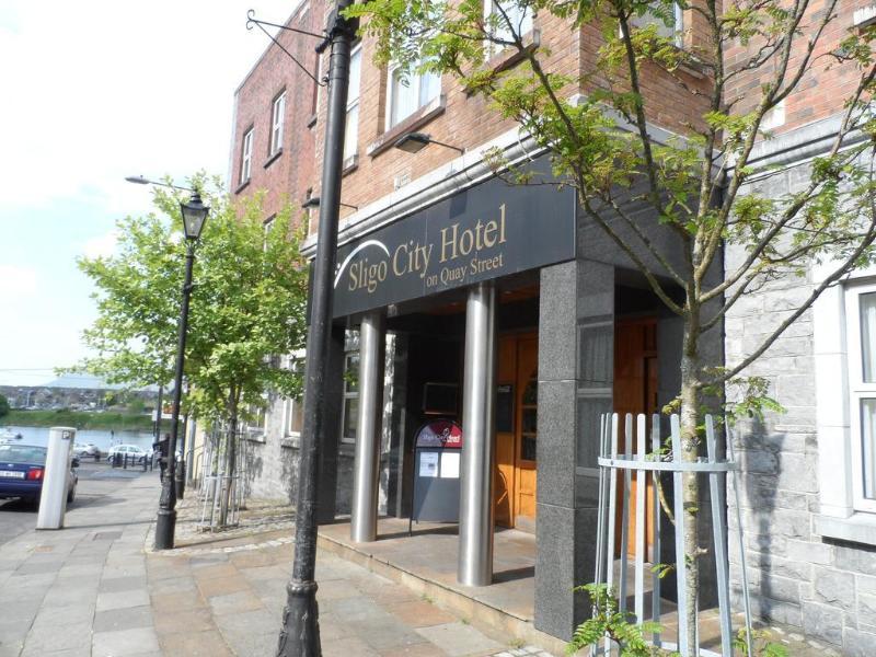 Hotel The Address 3*